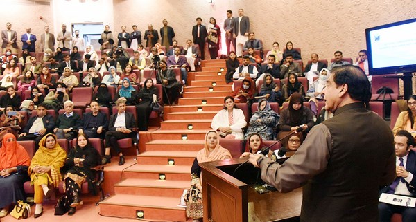 Islambabad 24.11.2022: Speaker NA Raja Pervez Ashraf addressing with participants of National Conference on 